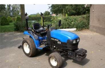 Tractor new holland tc21d