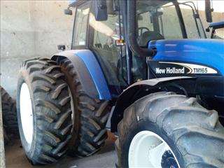 Trator - new holland - new tm 165
