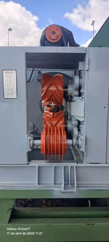 Vendo descascador de toras fixo modelo ddf demu