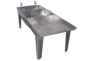 Tanque para escorredeira