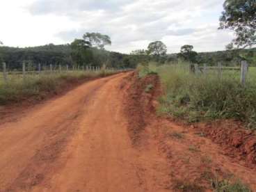 Fazenda em cocalzinho go dupla aptidao 1133 ha