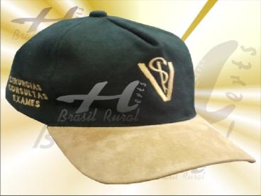 Boné personalizado verde musgo com aba couro