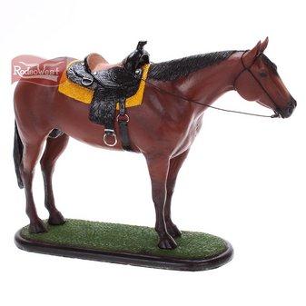 Escultura cavalo quarto de milha c/ sela - mamuty