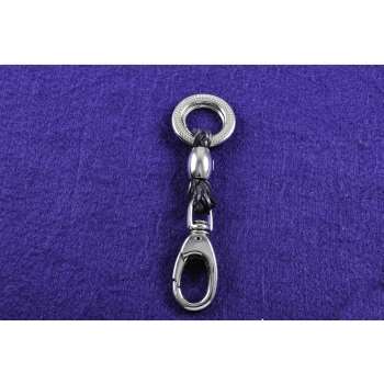 Chaveiro trancado com argolas em couro