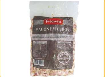 Bacon em cubos fricasa