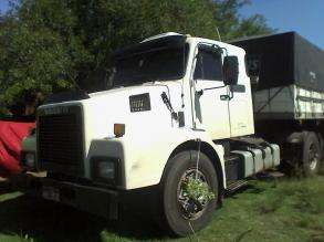 Caminho volvo n10 1988 diesel