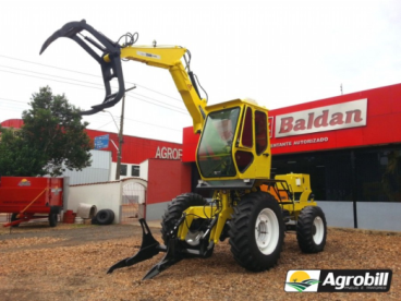 Carregadeira de cana valtra bm 100 4x4 – ano 2006