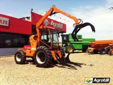 Carregadeira massey ferguson 290 4x4