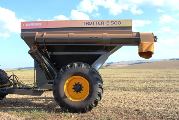 Carreta agrícola multiuso trotter