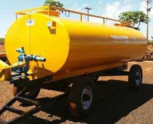 Carreta tanque agricola com bomba nova