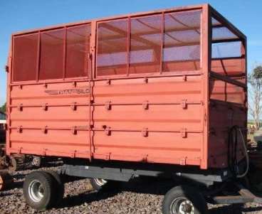 Carreta agricola basculante marca fido
