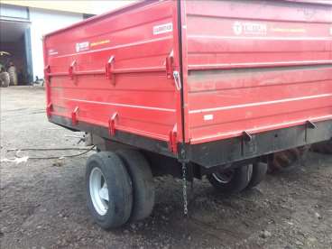Carreta agricola marca triton 05 ton.2014