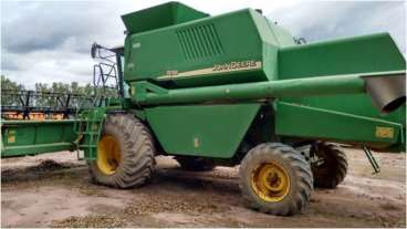 Colheitadeira john deere 1550, ano 2004