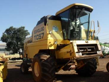 Coheitadeiras tc57 new holland 2002