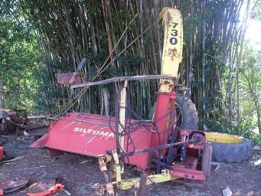 Colhedora de forragens siltomac 2008