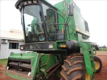 Colheitadeira john deere 1185 - 01/01 - john deere