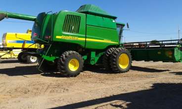 Colheitadeira john deere 2004