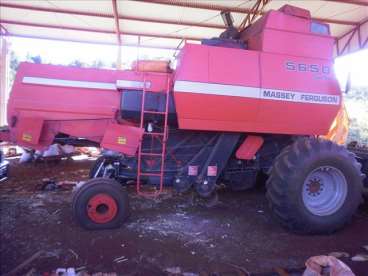 Colheitadeira mf 5650 - 20/00 - massey ferguson