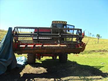 Colheitadeira mf 5650 - 87/87 - massey ferguson