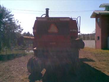 Colheitadeira mf 5650 - 87/87 - massey ferguson