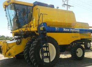 Colheitadeira new holland tc 5090 2010