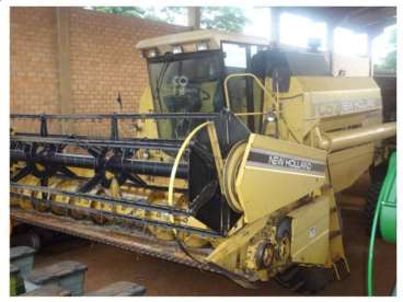 Colheitadeira new holland tc 57 ano 1994