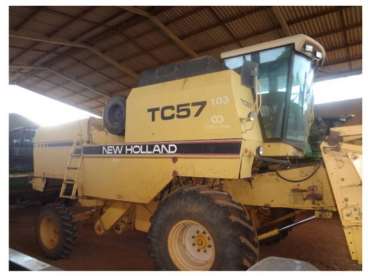 Colheitadeira new holland tc 57 ano 1994