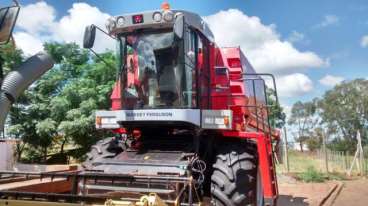 Colheitadeiras massey ferguson mf 34 2002