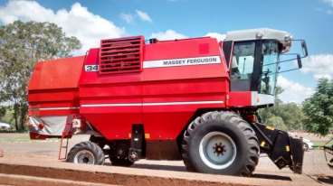 Colheitadeiras massey ferguson mf 34 2002