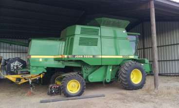 John deere 9500