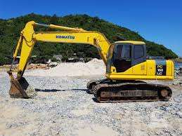 Escadeira komatsu modelo pc 200 ano 2018