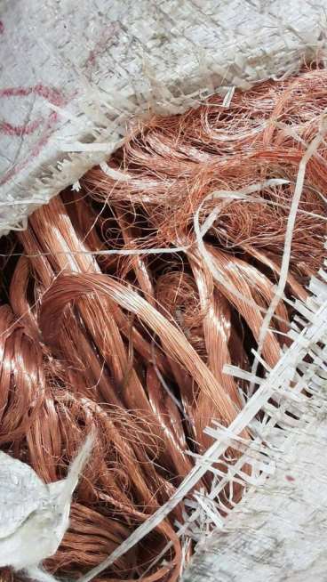 Copper wire scrap, (millberry) 99.99% purity