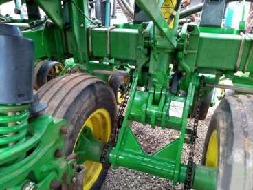 Plantadeira jhoon deere mod 2113 ano 2011