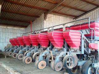 Plantadeira - massey ferguson - serie 500