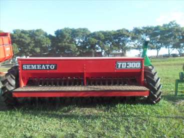 Plantadeira semeato td300 - 00/00