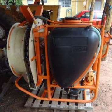 Pulverizador agricola modelo arbus 400 marca jacto