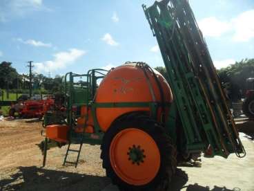 Pulverizador stara 2003