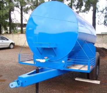 Carreta agrícola para transporte de agua - 6.750 l