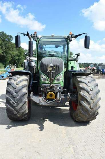 Tractor fendt 724 vario diesel