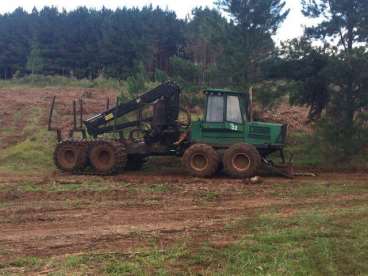 Forwarder john deere 1710 b - 8x8 - ano 2002