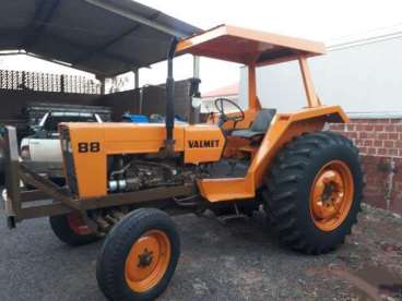 Valmet-88 4x2 ano 1985