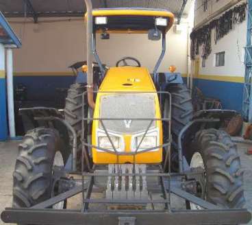 Trator agricola valtra a850 4x4 ano 2009