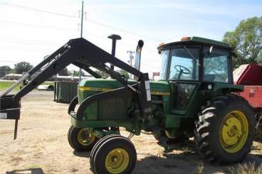 John deere 4230