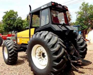 Trator valtra/valmet 1780 4x4 ano 99