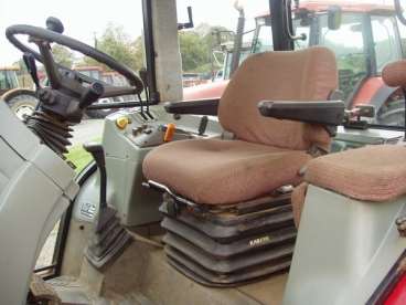 Massey ferguson 6140