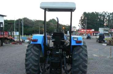 Trator new holland tl 100 4x4 ano 2002