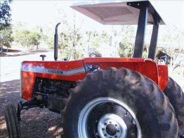 Trator massey ferguson mf 285 4x2 ano 1979