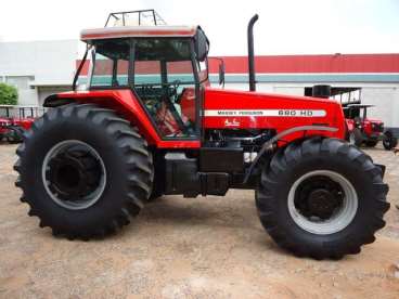 Trator massey ferguson modelo 680 hd