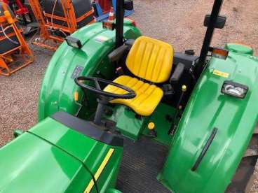 Trator john deere 5078 4x4 ano 2014