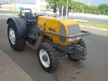 Trator valtra/valmet bf65 4x4 2011 cafeeiro